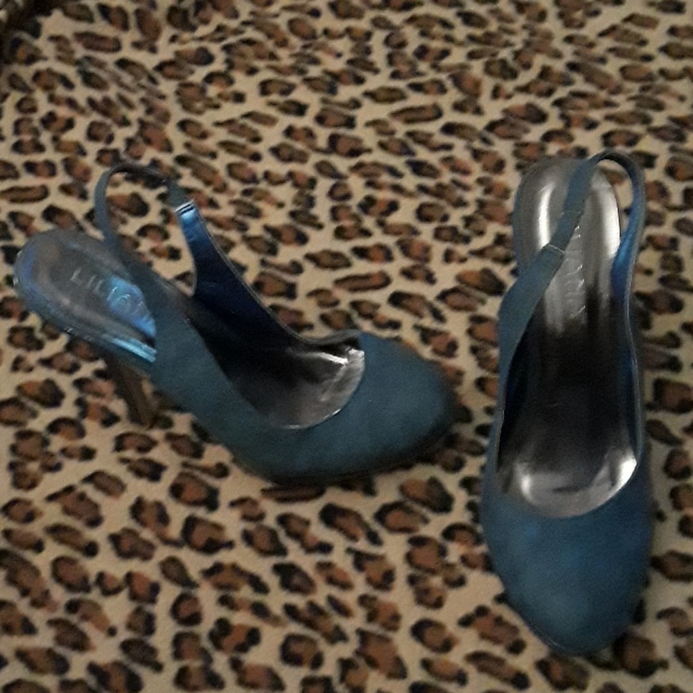 Shoes worn twice lovely shoes